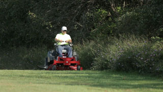 Ferris 400S Compact Zero-Turn Mower